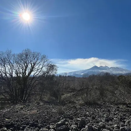 Etna 1928 펜션 *
